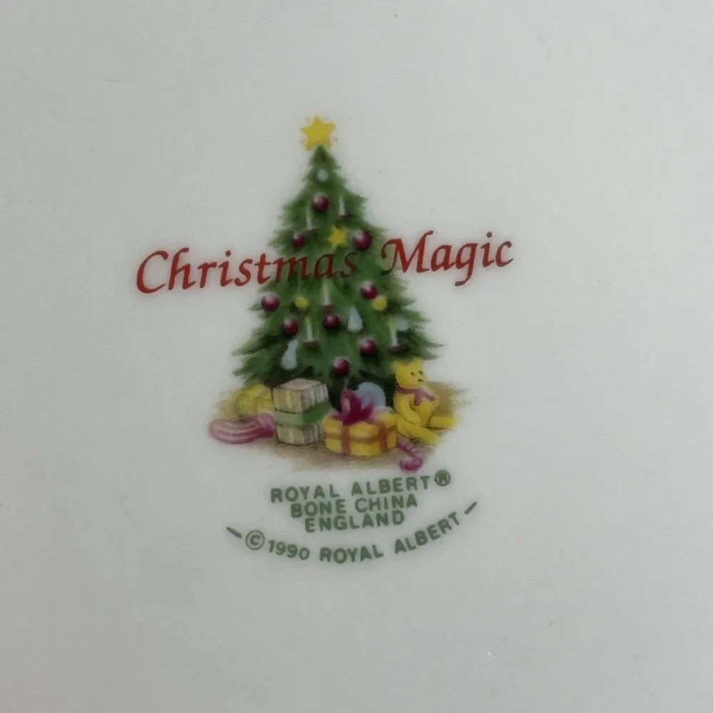 2 Sets Royal Albert‎ CHRISTMAS MAGIC Dinner Plate, Tea Cup & Saucer Bone China
